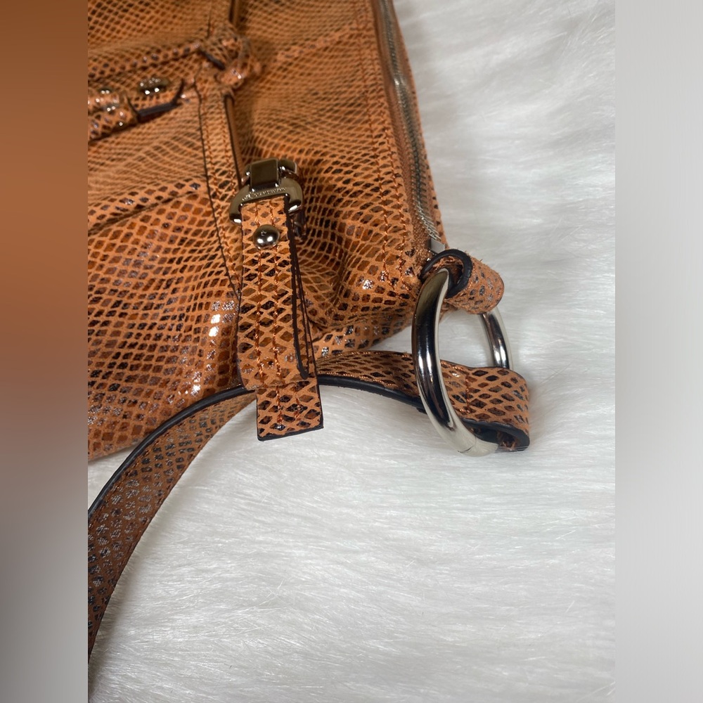 B Makowsky Reptile Print Leather Purse Tassels - Picture 5 of 16